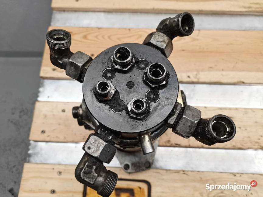 Neuson 6002 Kolumna obrotu Wilkowo