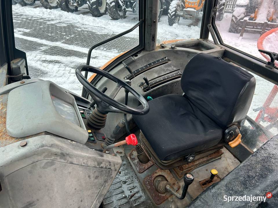 Renault Cergos 330 Tuz Pług do śniegu piaskarka Kabina mazowieckie Laskowiec