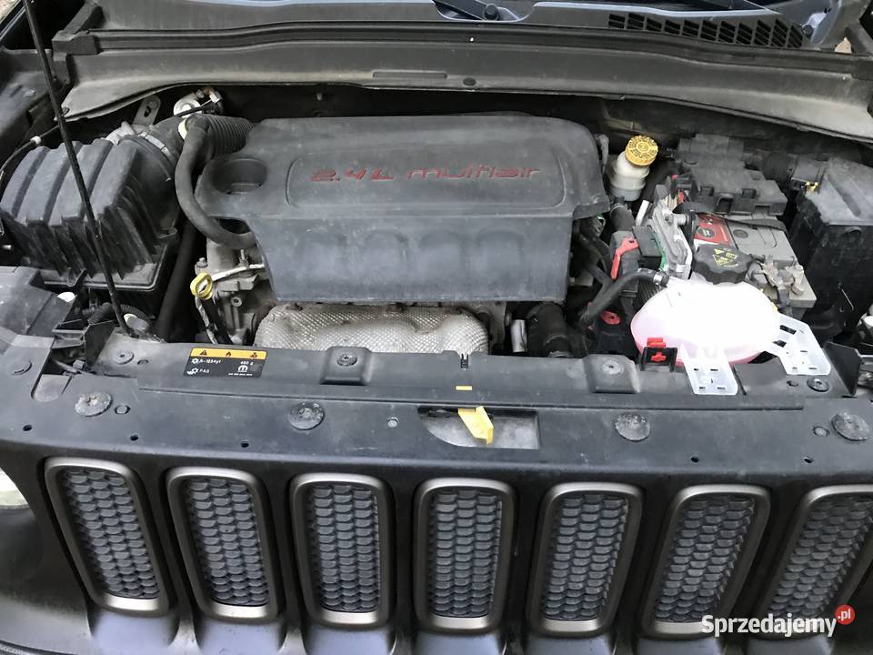 Jeep Renegade 75th anniversary 24 B GAZ 180 automatyczna Renegade Żory
