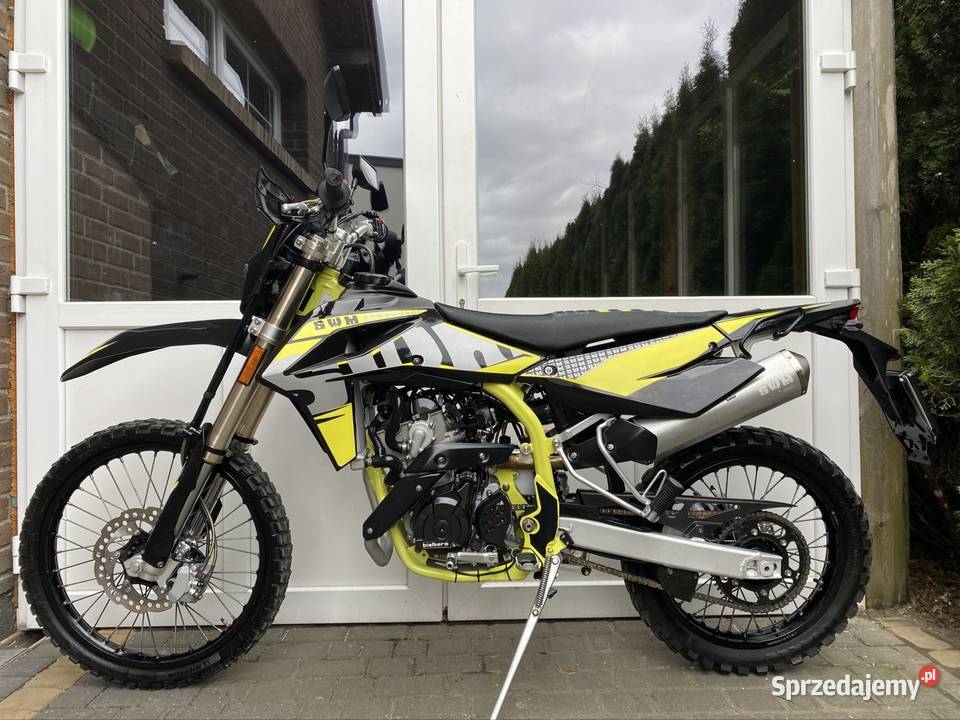 SUPER MOTO SWM 125 15 2023 SUPER ZABAWA NA KAT B garażowany pomorskie Rokocin