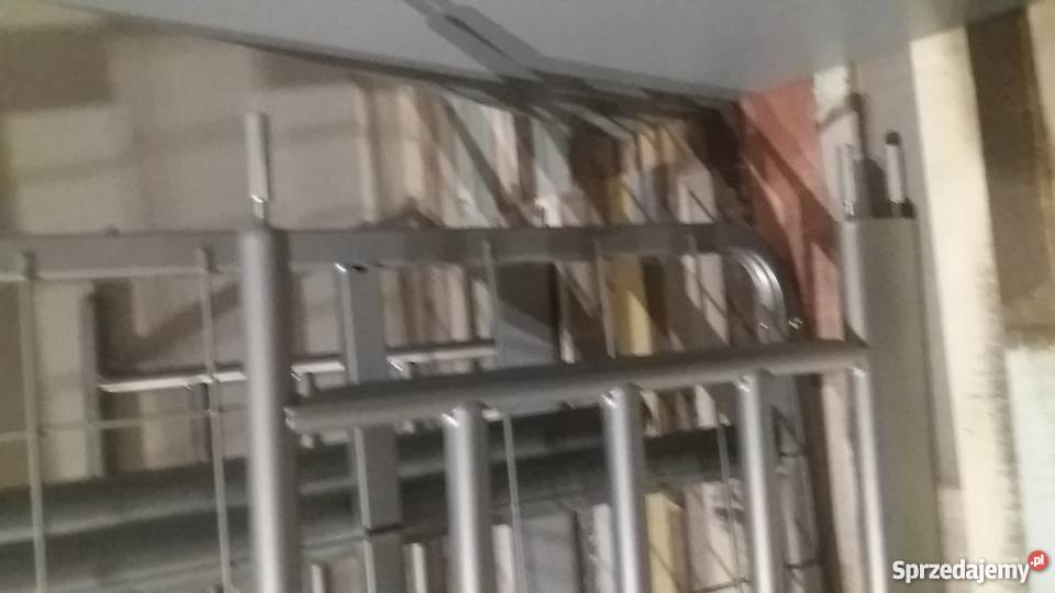 Ikea SVRTA Rama łóżka na antresoli z blatem