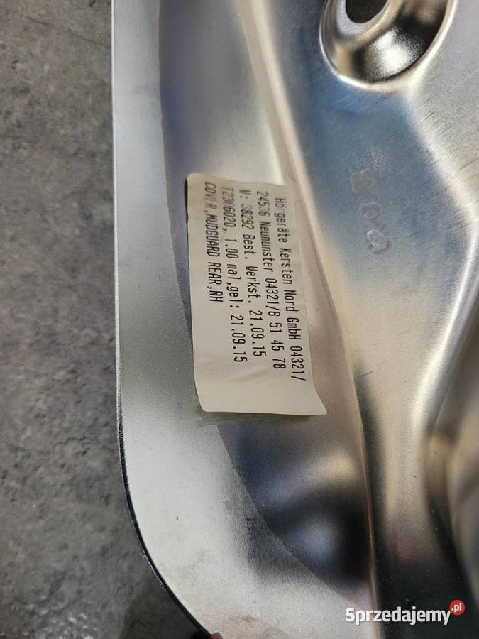 TRIUMPH ROCKET 3 III OEM OSŁONA TYLNEGO BŁOTNIKA sprzedam