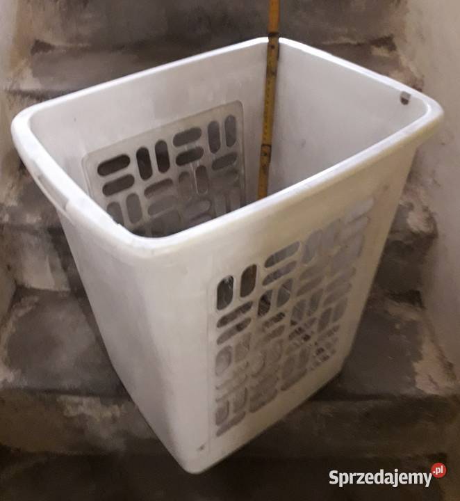Kosz plastikowy szary całkiem spory dwa dłuższe małopolskie Kraków