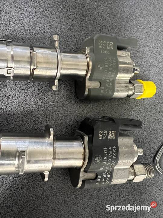 Wtryskiwacze 13537589048 13537565137 N43 N53 BMW osobowe Gdynia