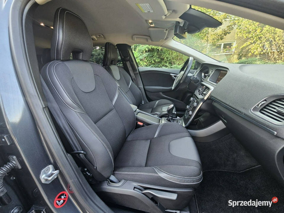 Volvo V40 100 Dealer Serwis Super Stan GWARANCJI Opoczno