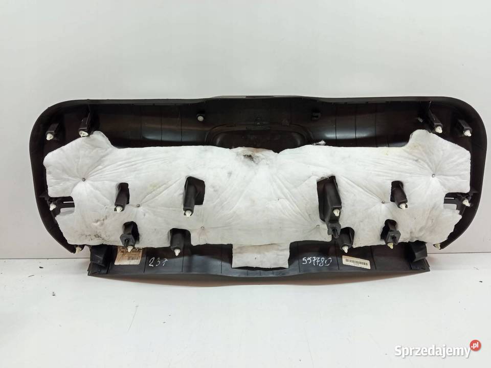 OSŁONA TAPICERKA KLAPY BAGAŻNIKA KL BRĄZ Rok produkcji 2014 świętokrzyskie