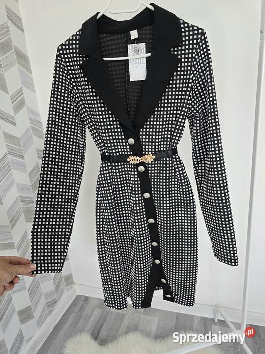 Sukienka biznesowa ozdobne Guziki czarny Rybnik sprzedam