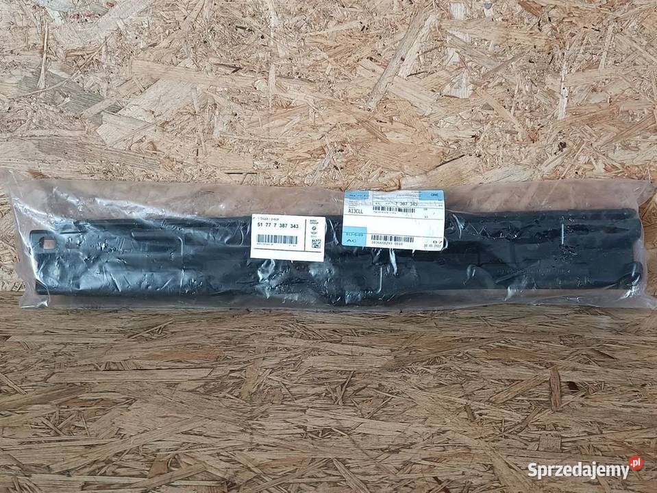 BMW F90 G30 G31 ŚLIZG LISTWY PROGOWEJ LEWY Części samochodowe wielkopolskie Pleszew sprzedam