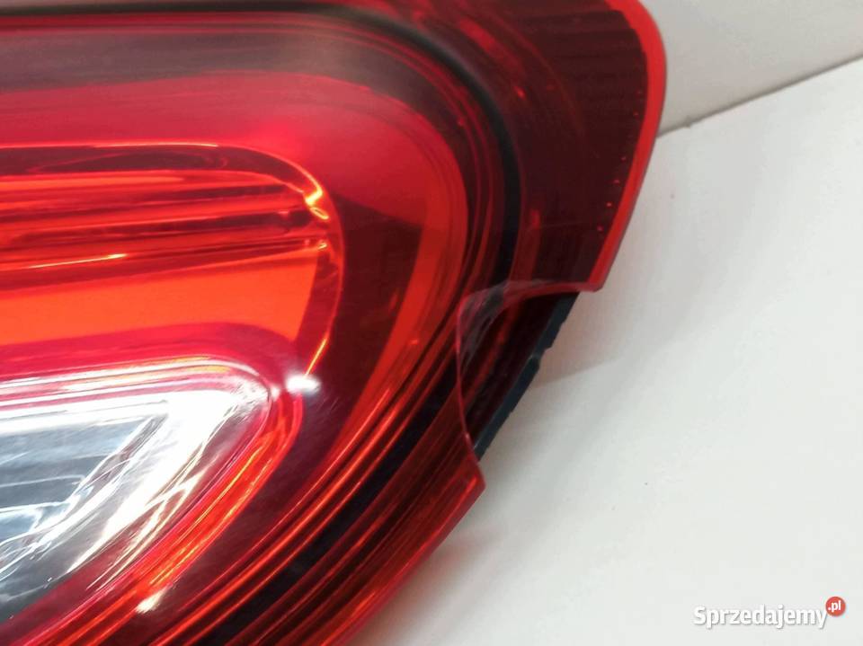 LAMPA TYŁ PRAWA J11 Nissan Qashqai II 2013 osobowe