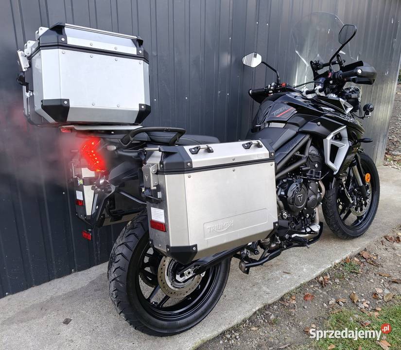 Triumph Tiger 800 XRX 850 TABLET 3x kufry ABS TC