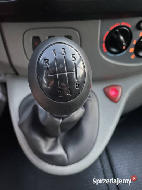 Opel Vivaro 2010 Lift 20 Diesel 6 Biegów Mega 90KM Chełmno