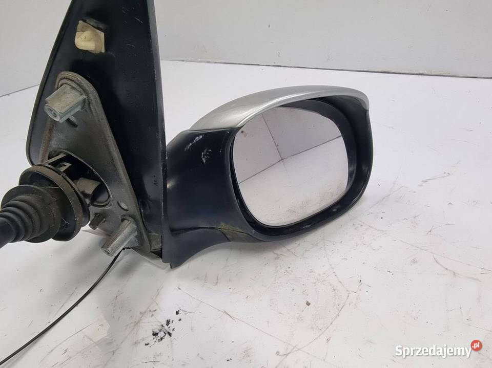 LUSTERKO PRAWE PEUGEOT 206 Lipno
