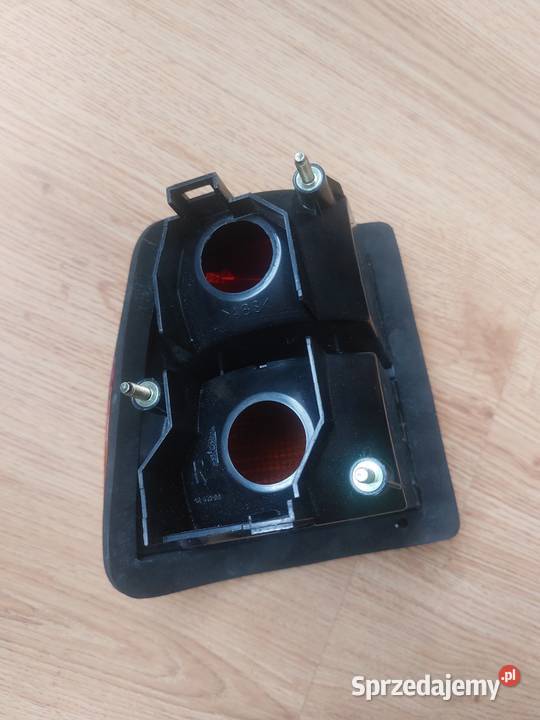 Lampa prawa tylna OE Seat Toledo I Gliwice prawe