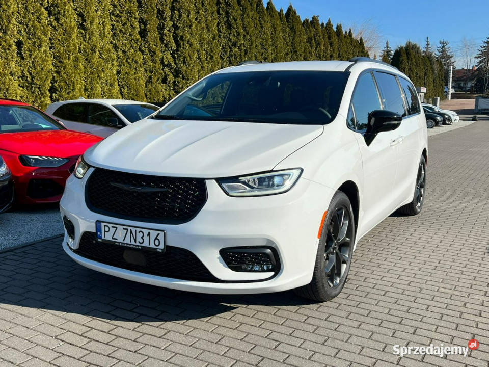 Chrysler Pacifica 36 V6 286 7 osób Nowa Kamery aluminiowe felgi Baranowo sprzedam