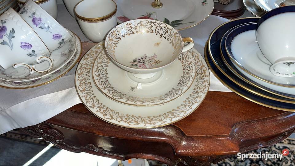 Filiżanka z talerzykiem deserowym Różne sprzedam