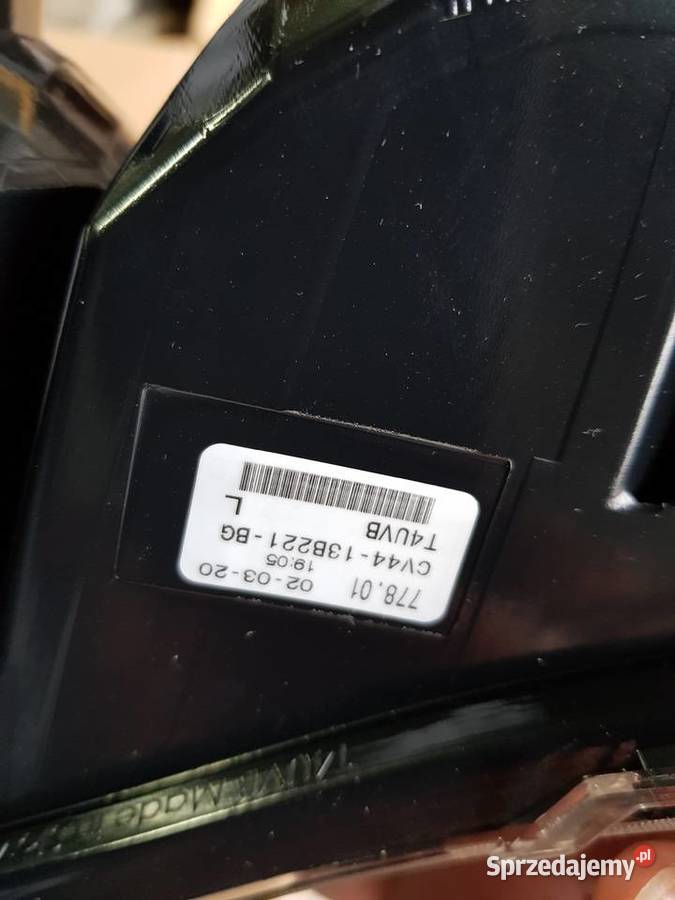 Lampa przeciwmgłowa Ford Kuga mk2 nowa oryg świętokrzyskie Ostrowce