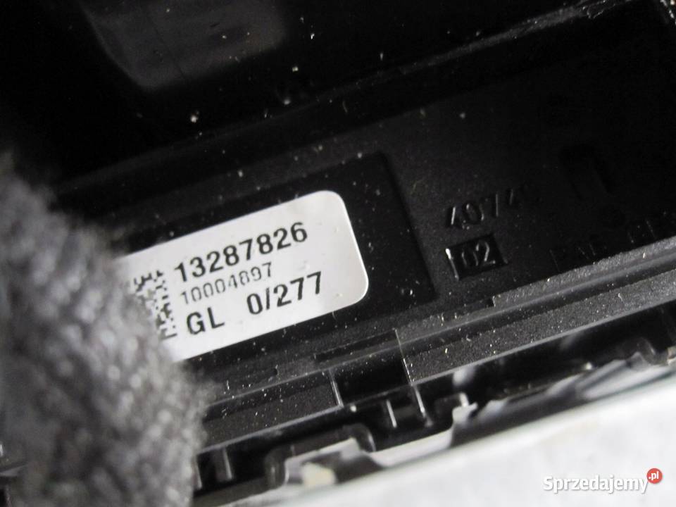 OPEL MERIVA B 11r kratka nawiewu środkowa osobowe świętokrzyskie Kielce