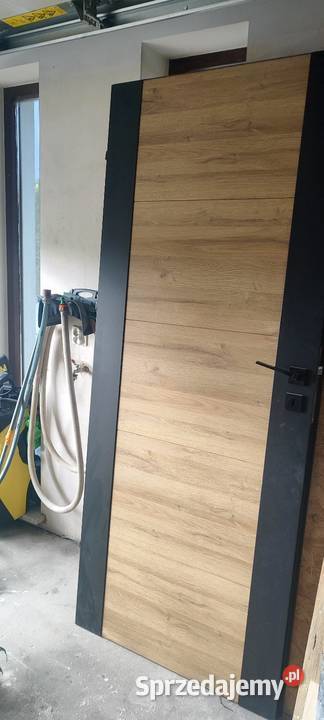 Dzwi Prawe 80 DDR 80cm
