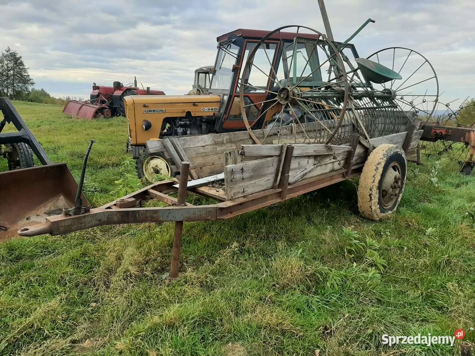 Przyczepa na drewno ziemniaki itp z hamulcem nieuszkodzony Dębica