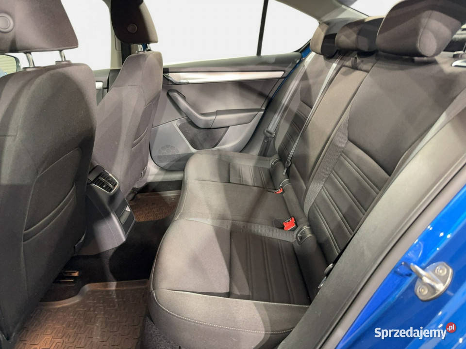 koda Octavia VAT 23 Ambition 16TDI 115 M5 2019 r Samochody osobowe Myślenice