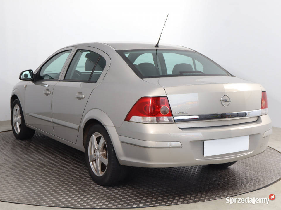 Opel Astra 16 16V LPG Sedan / Limuzyna Astra dolnośląskie Bielany Wrocławskie