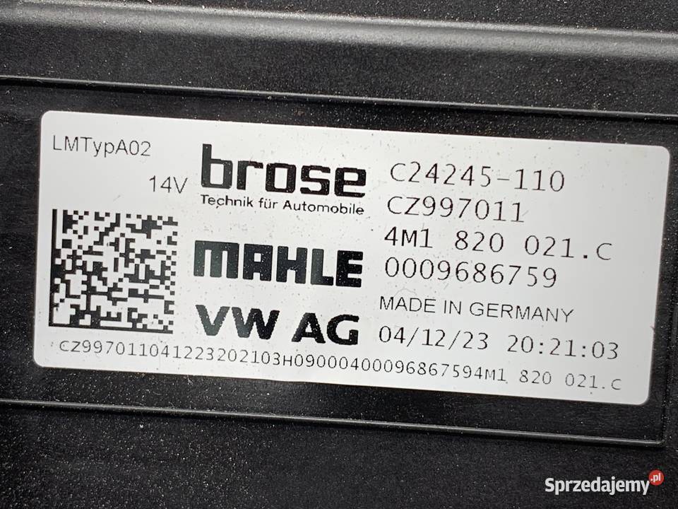 DMUCHAWA NAWIEWU AUDI A4 B9 4M1820021C