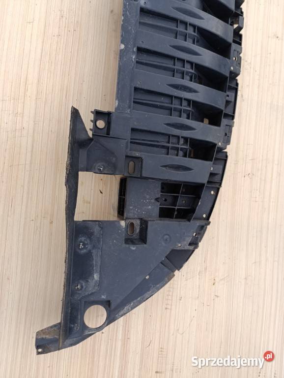 RENAULT MEGANE III PODŁOGA POD ZDERZAK PRZÓD Zbierkowo sprzedam
