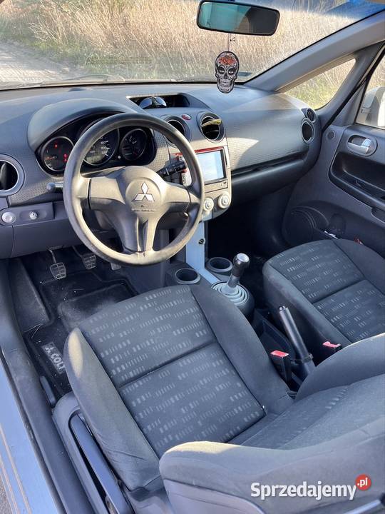 Mitsubishi Colt 13 benzyna elektryczne szyby