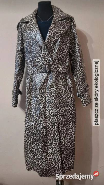 Płaszcz że skóry ekologicznej marki Kobyłka