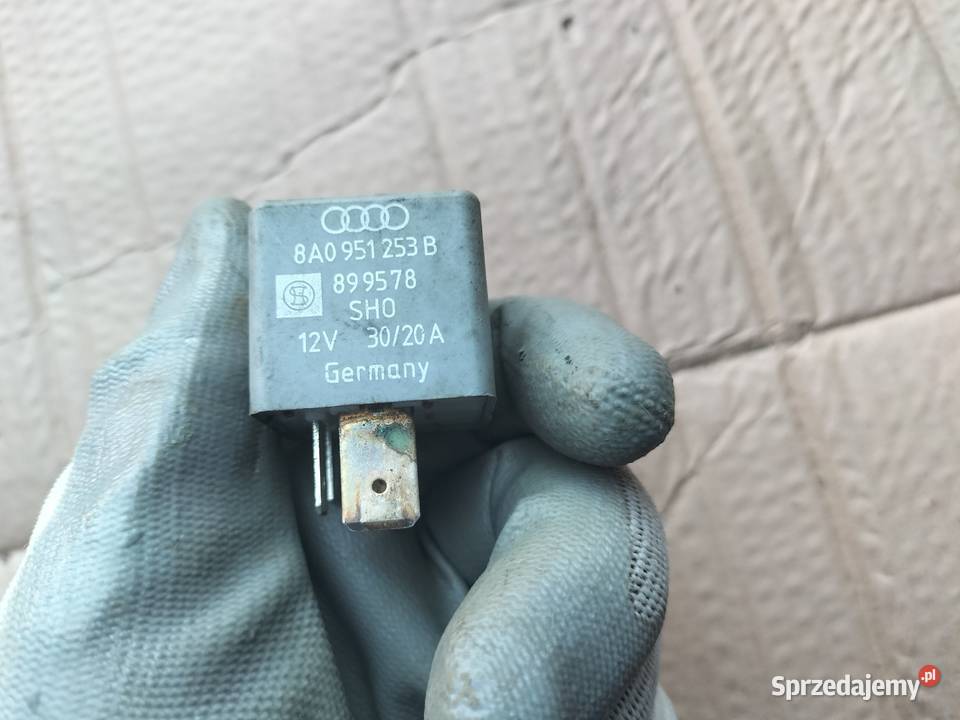 PRZEKAŹNIK SKODA 208 8A0951253B osobowe Kamień-Kolonia