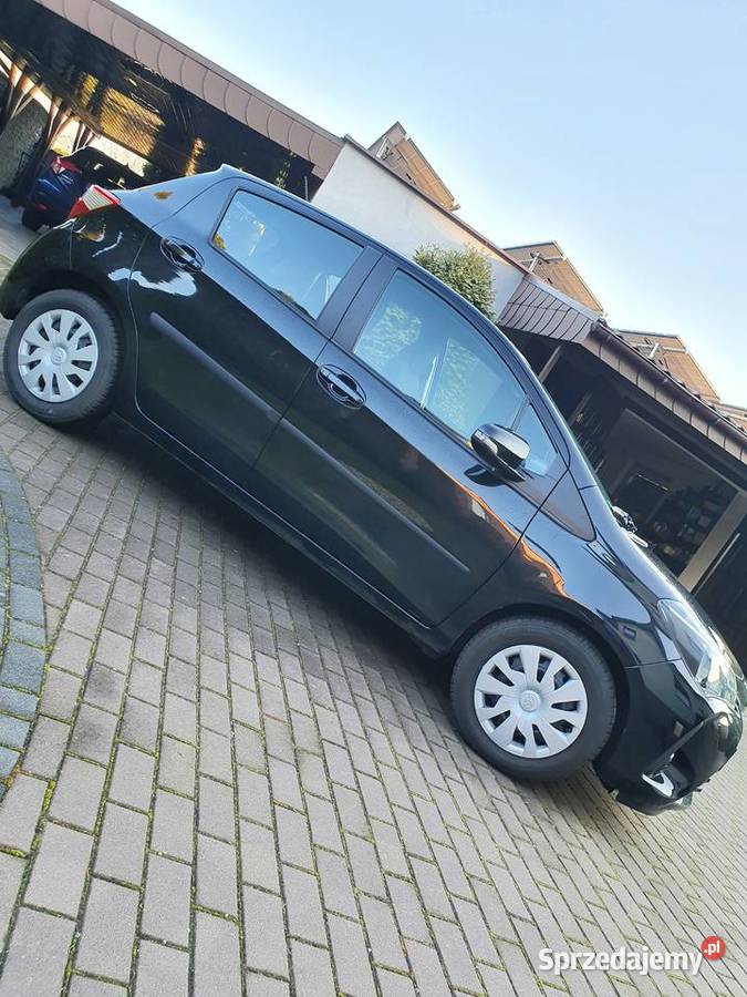 Toyota Yaris 122017 20 1 WŁ BEZWYPADKOWY ASO benzyna Kępno