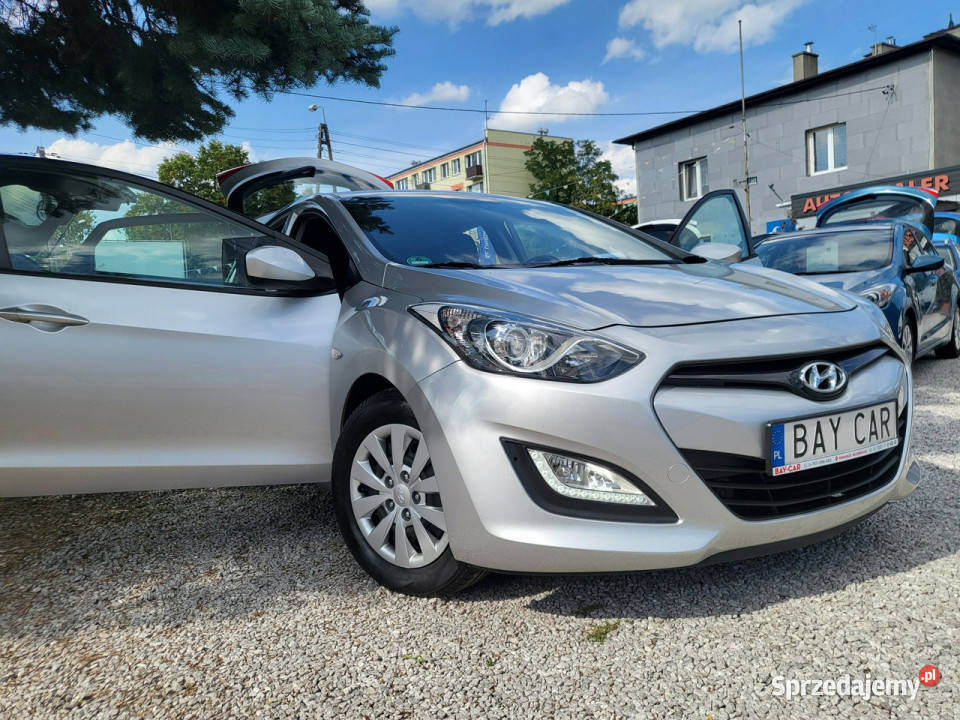 Hyundai i30 14 100 I Właściciel w Niemczech 100 143179km Pabianice