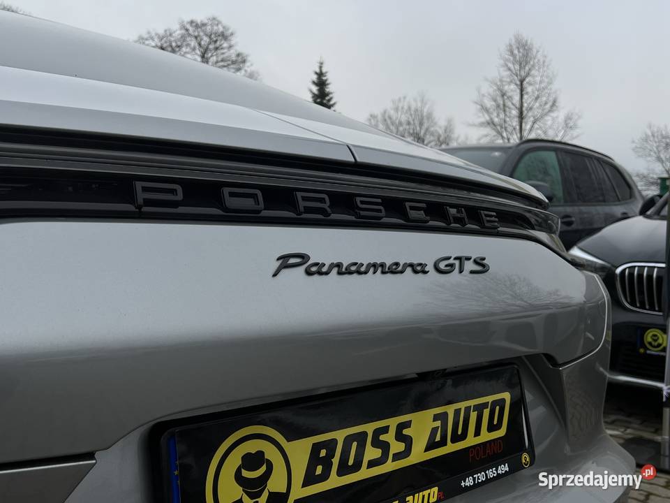 Porsche Panamera 2023 światła przeciwmgielne Warszawa