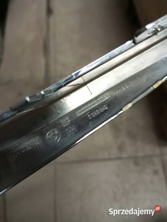 Chrom kratki wlotu BMW F30 F31 PRAWA 7396842 Radzyń Podlaski