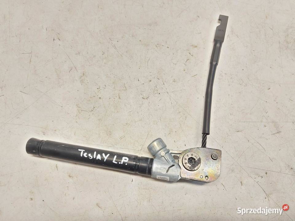 TESLA MODEL Y 2022r NAPINACZ PASA LEWY PRZÓD
