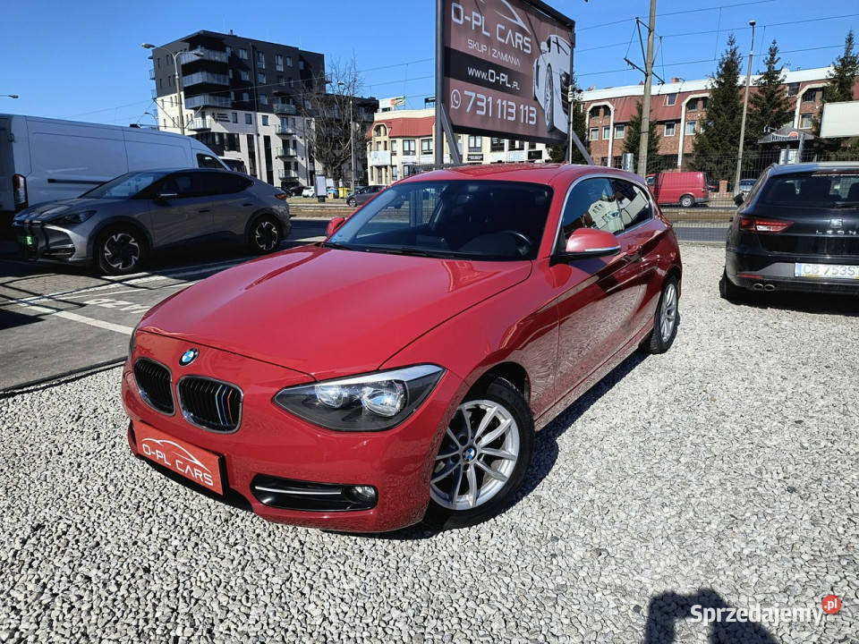 BMW 116 ALU tempomat dwa komplety kół czujniki przyciemniane szyby sprzedam