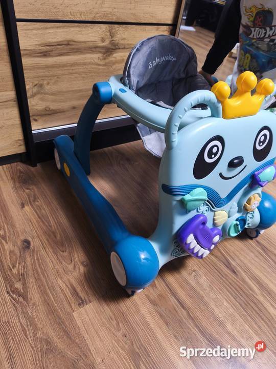 Pchacz chodzik dziecka Wojnicz