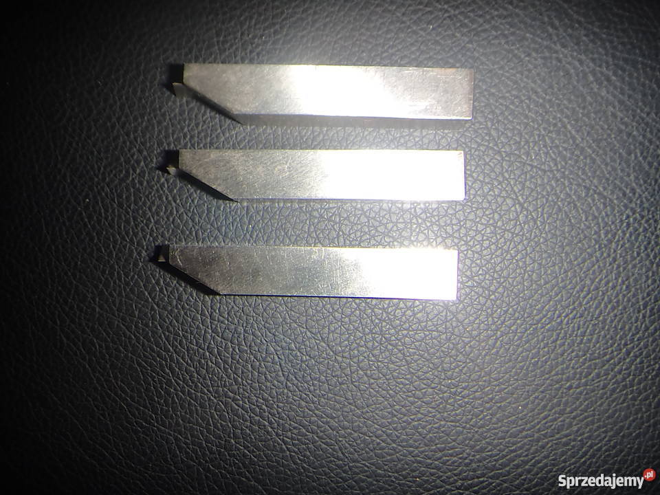 Nóż tokarski kształtowy 10x10x62 SW18 Wrocław