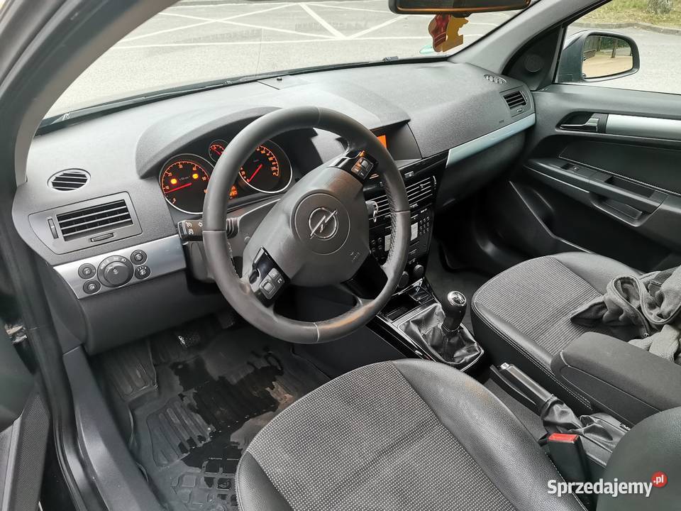 Opel Astra H 2010r 263000km Kampinos A sprzedam