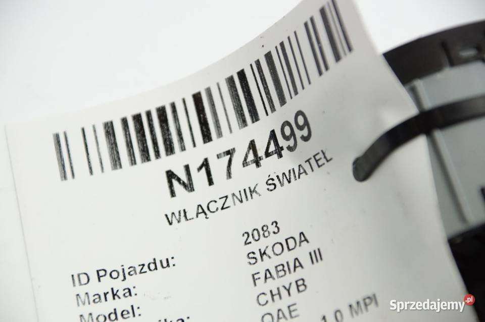 WŁĄCZNIK ŚWIATEŁ SKODA FABIA III 5E0941431E osobowe sprzedam