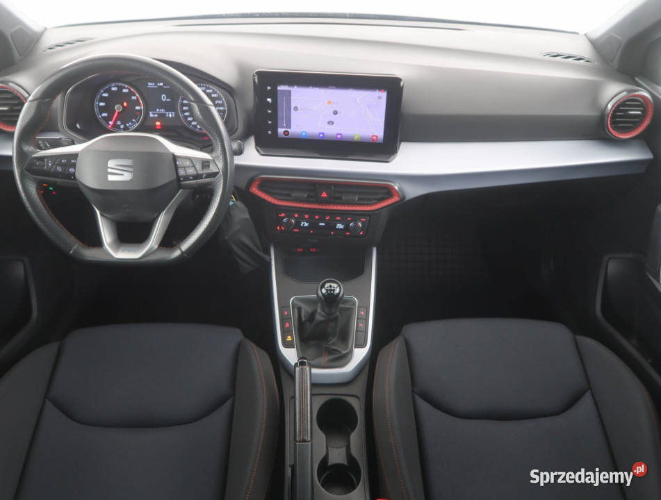 Seat Arona 10 TSI relingi dachowe Bielany Wrocławskie