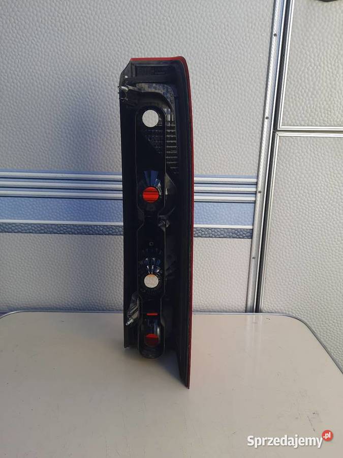 Lampa HELLA MOVANO B MASTER dolnośląskie Skokowa sprzedam