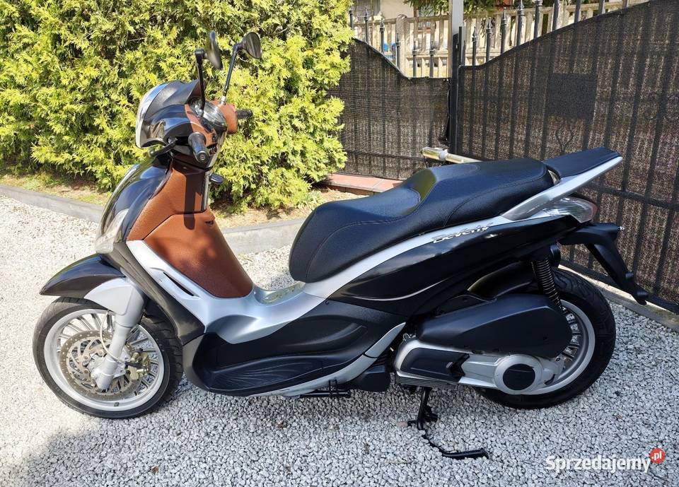 Skuter Piaggio Beverly 125cc 2012r 8 Wtrysk LED sprzedam