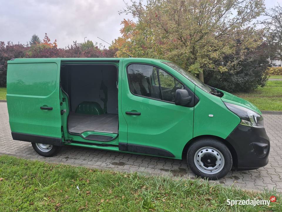Opel VivaroB 16 diesel 120 2017r Stan wzorowy Swarzędz