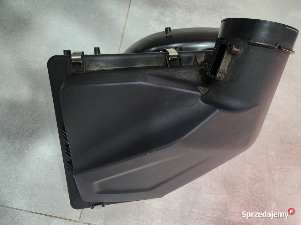 Obudowa filtra powietrza BMW OE 3 G20 benzyna Gdańsk