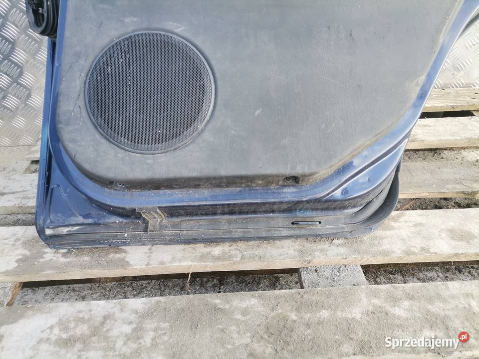 Drzwi Prawy Tył Volkswagen Bora Kombi Pozostałe lubelskie Pogorzelec