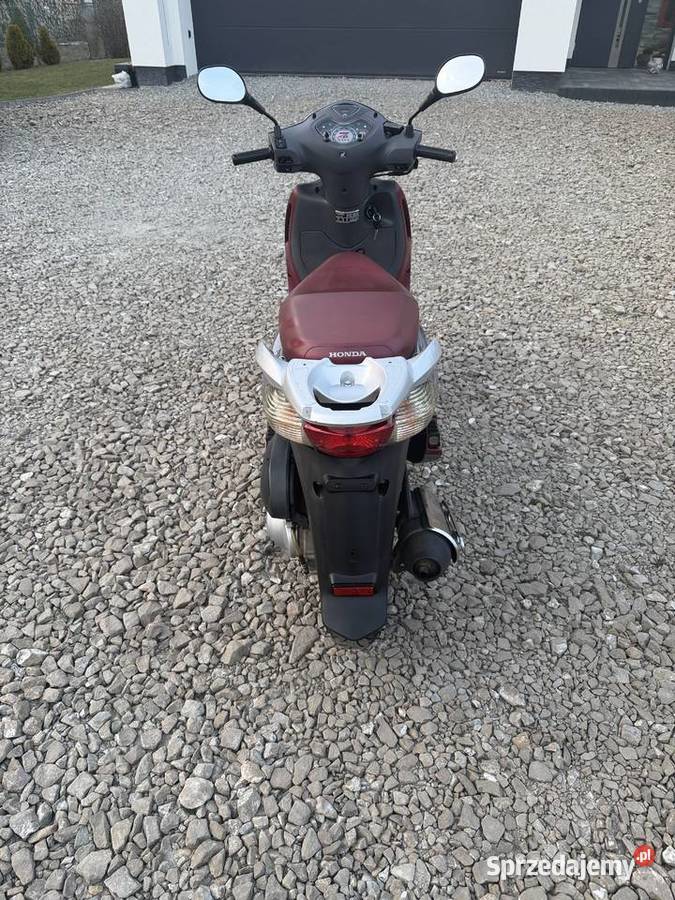 Honda 125i 2006r Zarejestrowany zarejestrowany w Polsce Honda Krosno sprzedam