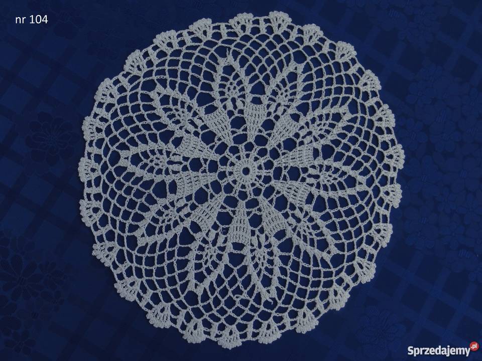 Serwetki różne robione szydełkiem na szydełku biały Lublin sprzedam