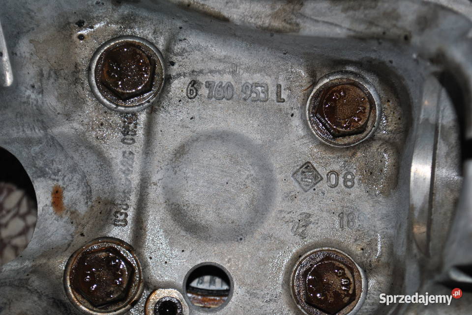 Zwrotnica lewy przód BMW E60 E61 Poręba