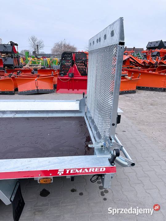 Przyczepka samochodowa BUILDER 3 35182 35T pod 2 Sępólno Krajeńskie